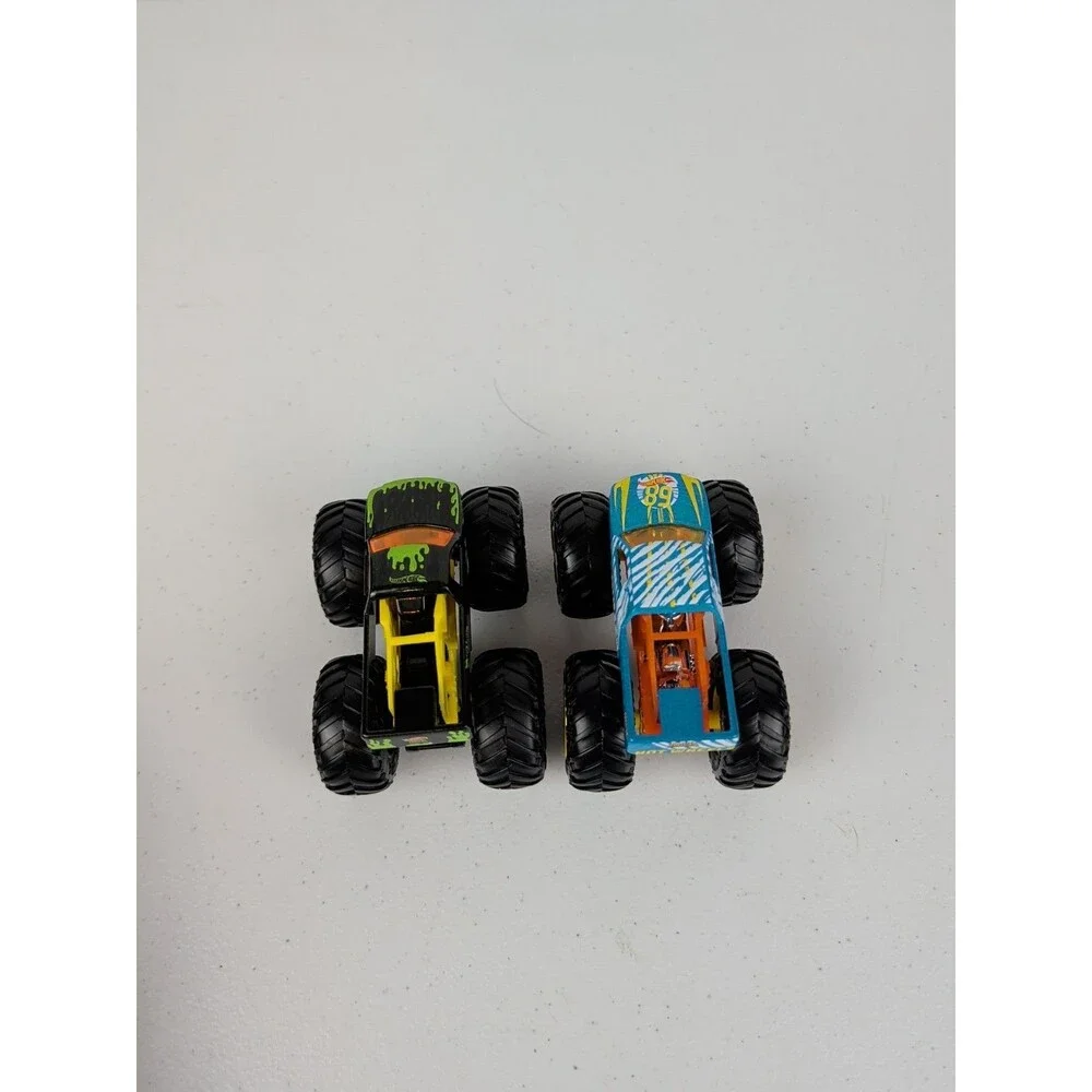 Hot Wheels Monster Trucks Color Shifters Blue Green And Black Slime Lot Of 2